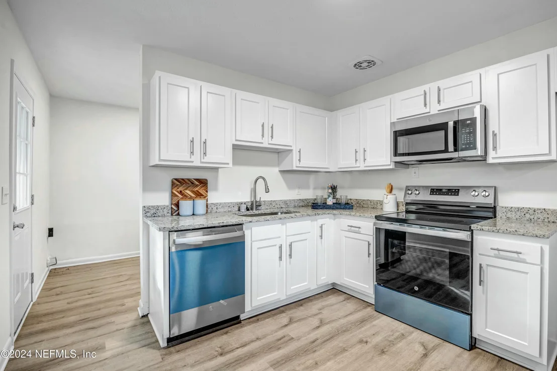 Photo of 6520 PARVIN Drive