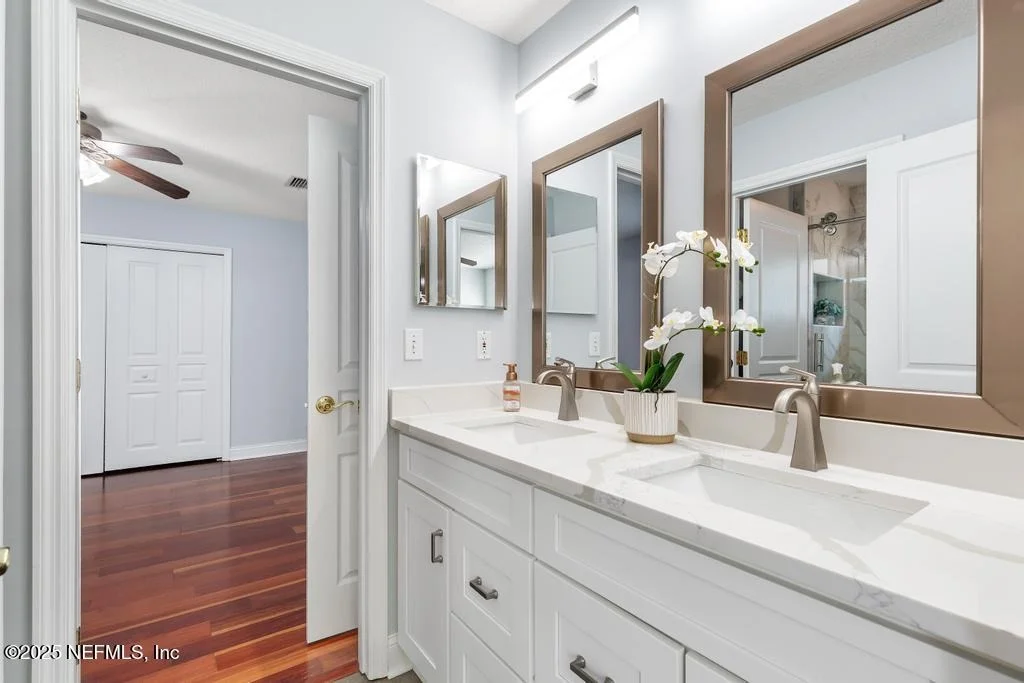 Photo of 902 EAGLE POINT Drive