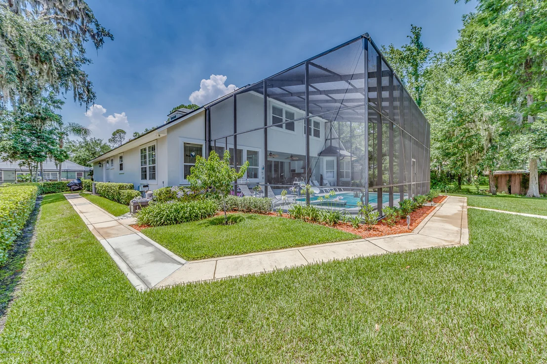 Photo of 110 FAIRWAY OAKS Drive