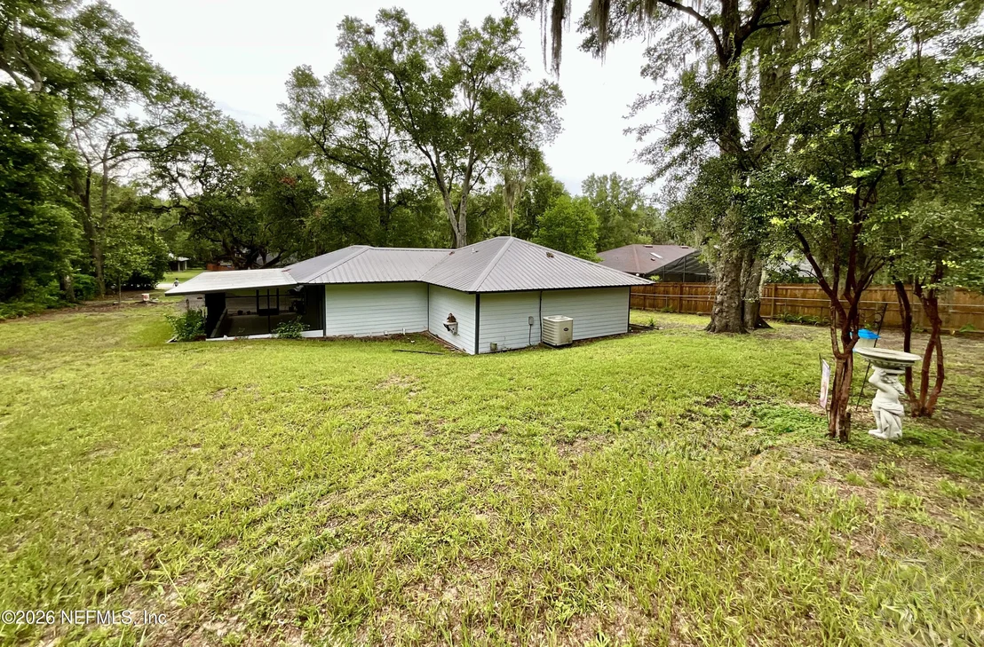 Photo of 468 SE 28TH Way