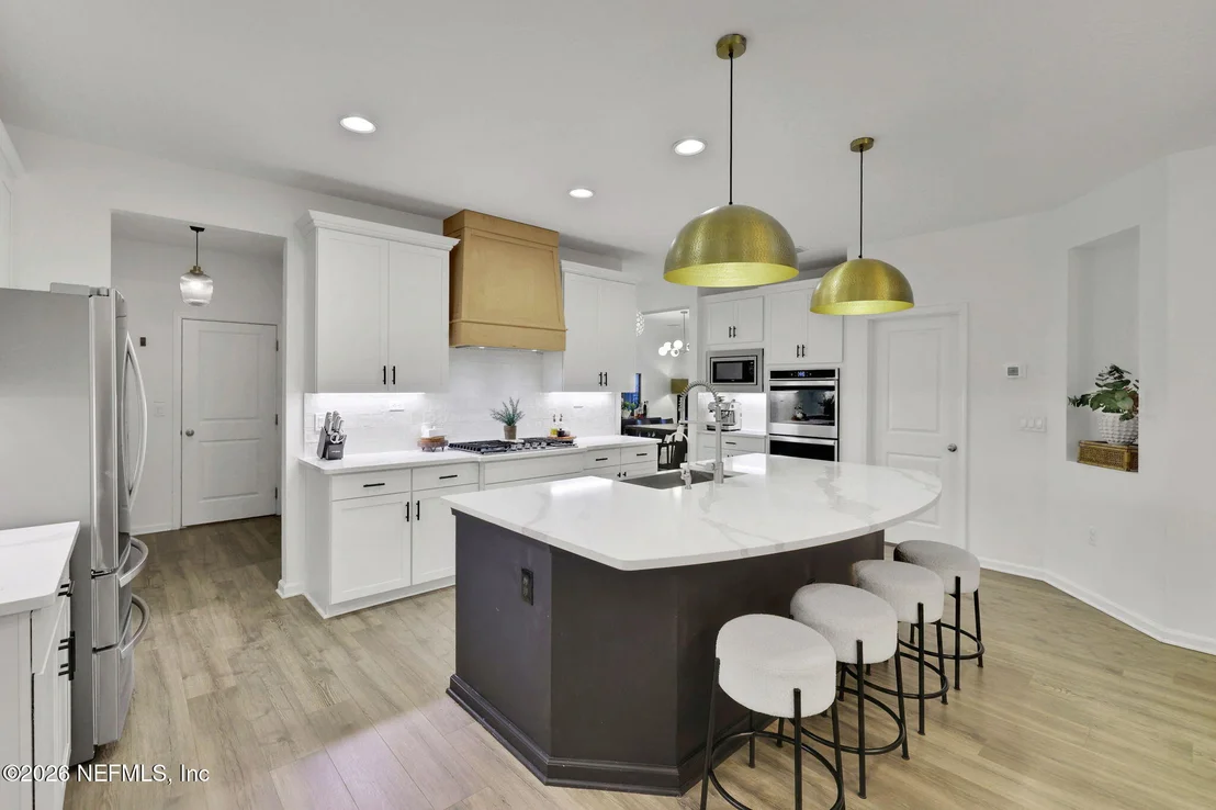 Photo of 523 WINDLEY Drive