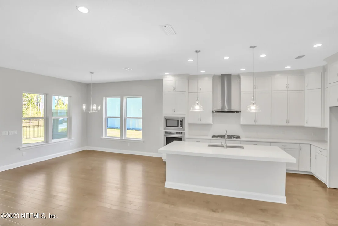 Photo of 557 PINE HAVEN Drive