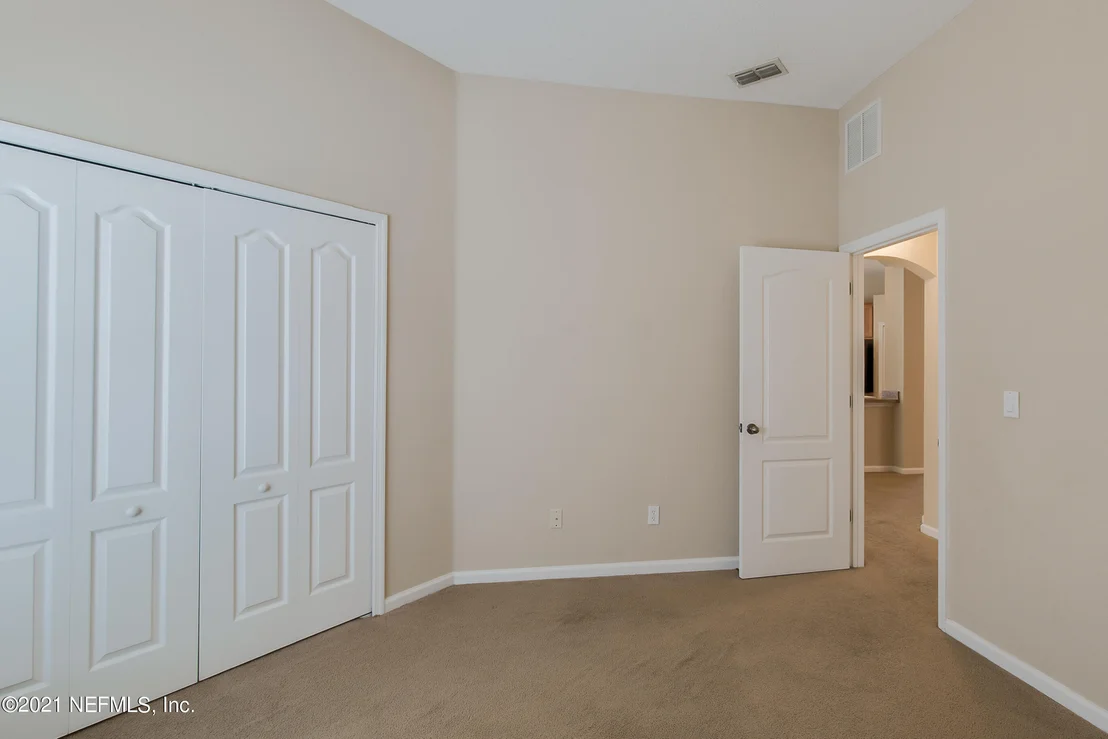 Photo of 10898 BIRCHARD Lane