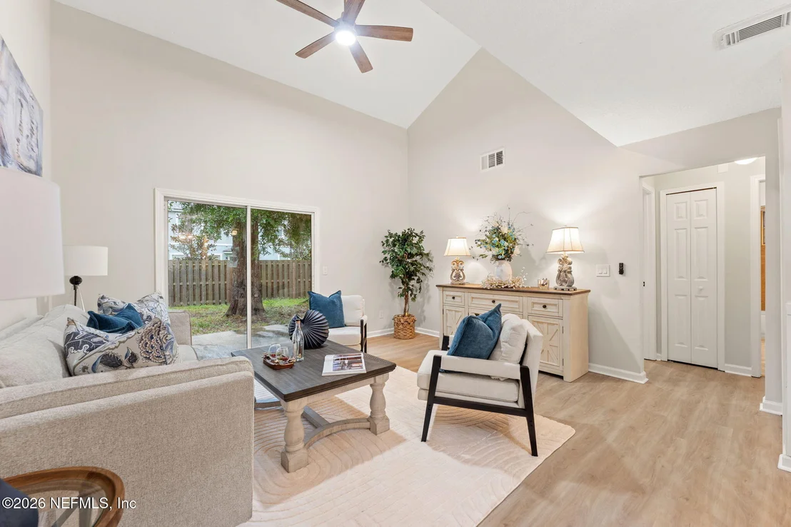 Photo of 213 AQUARIUS Circle N
