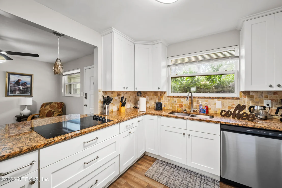 Photo of 4820 AVENT Drive