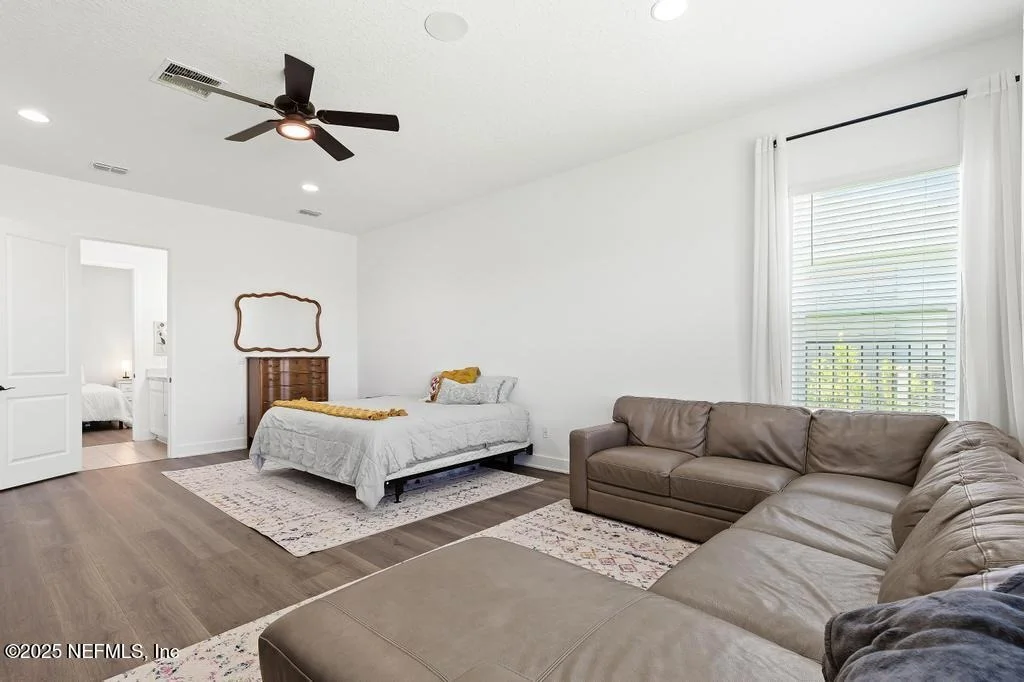 Photo of 638 WINDLEY Drive