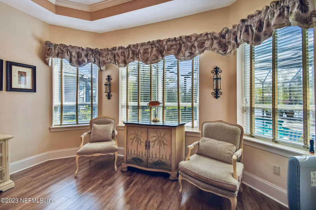 Photo of 608 DONALD ROSS Way