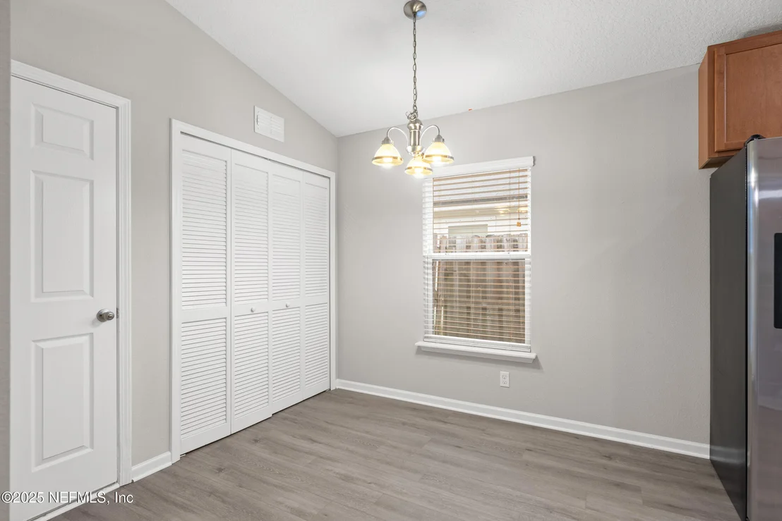 Photo of 96096 OUT CREEK Way
