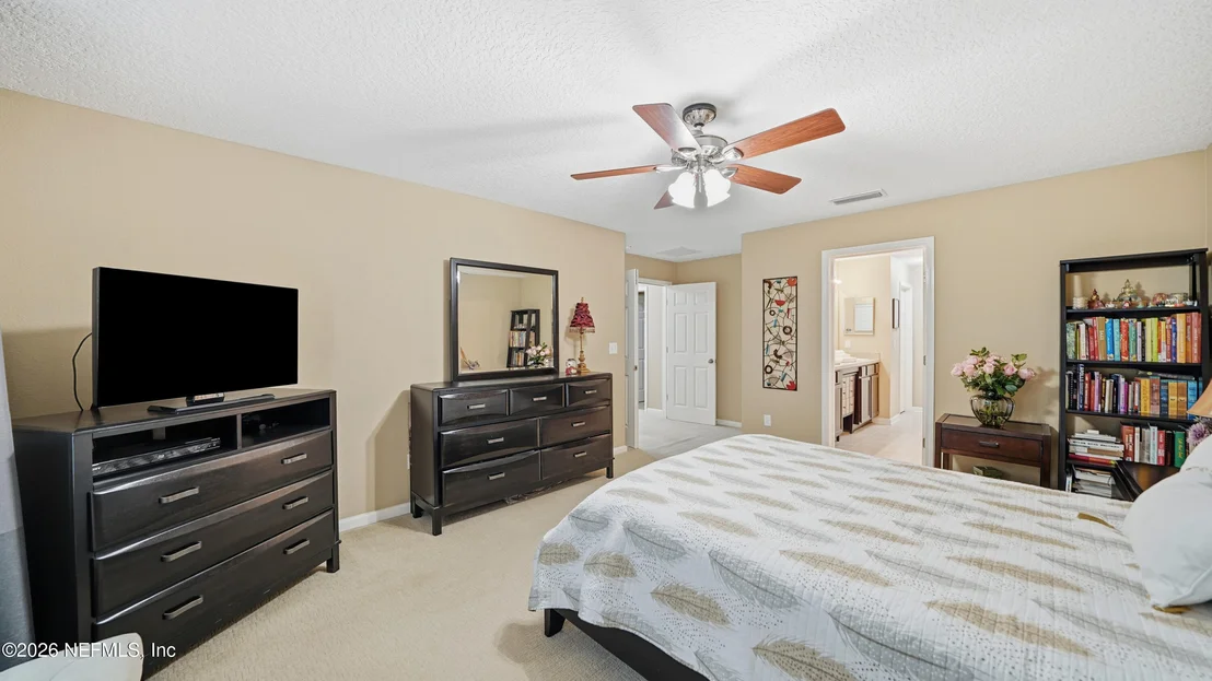 Photo of 124 CAPTIVA Drive