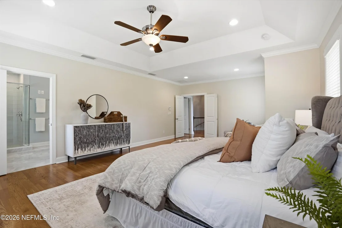 Photo of 1052 HOLLY Lane