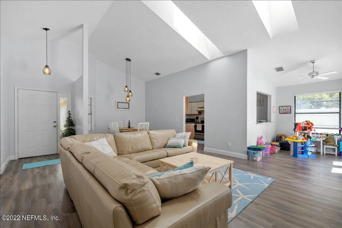 Photo of 104 MALLARD Trail