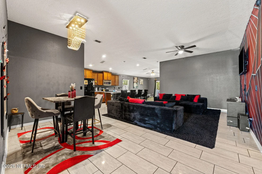 Photo of 5754 ROYALTY Road