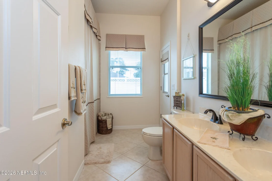 Photo of 4 EAGLE Place