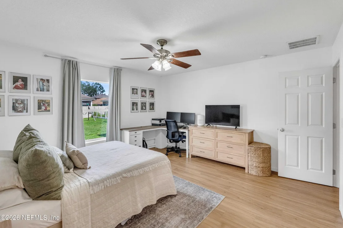 Photo of 9639 BEMBRIDGE MILL Drive