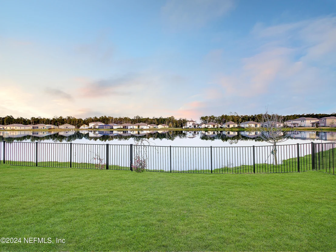 Photo of 379 FALCON RIDGE Road