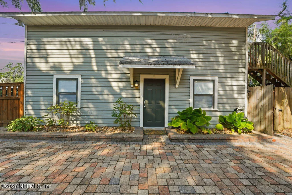 Photo of 12 NELMAR Avenue