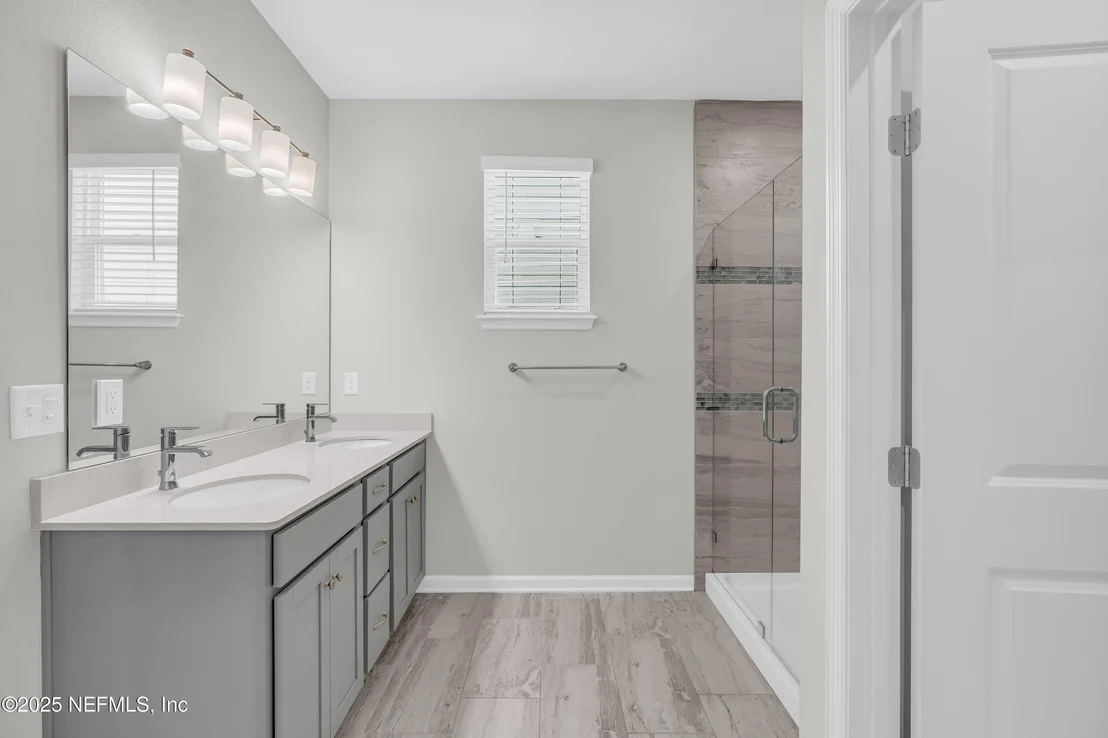 Photo of 575 BUTTONWOOD Loop