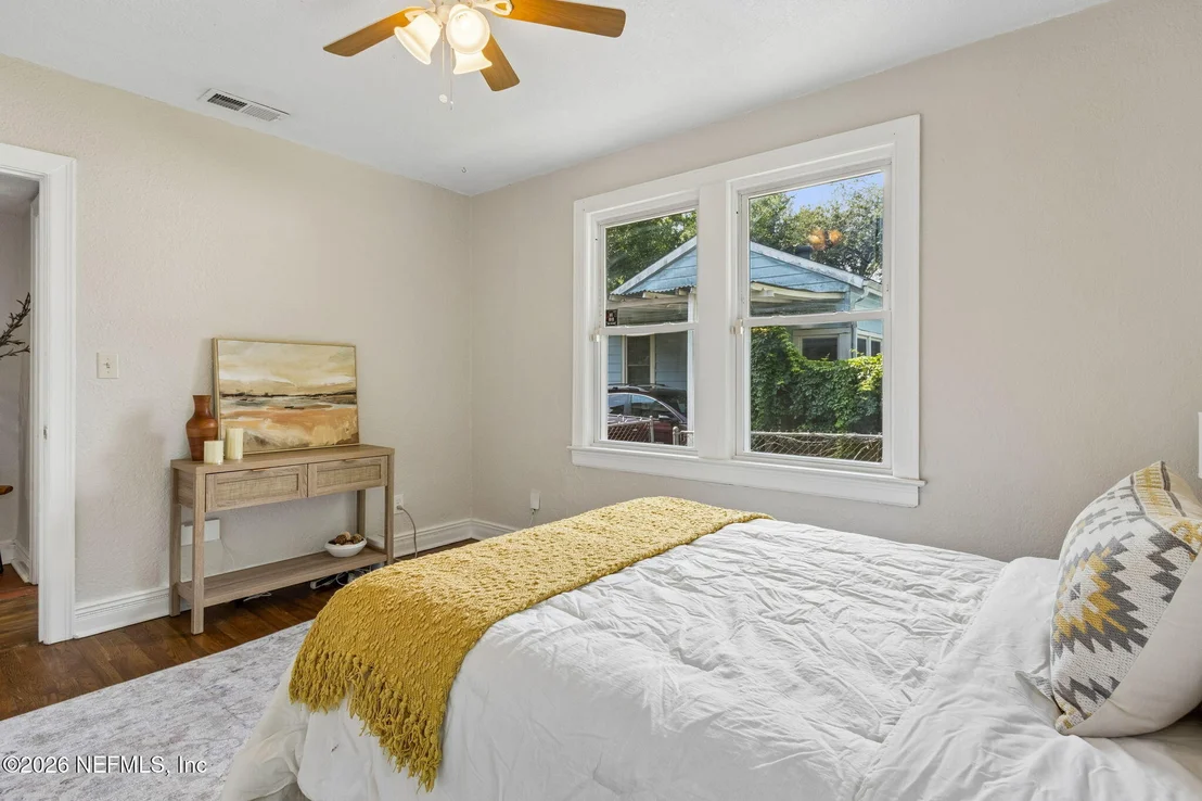 Photo of 2246 REDFERN Road