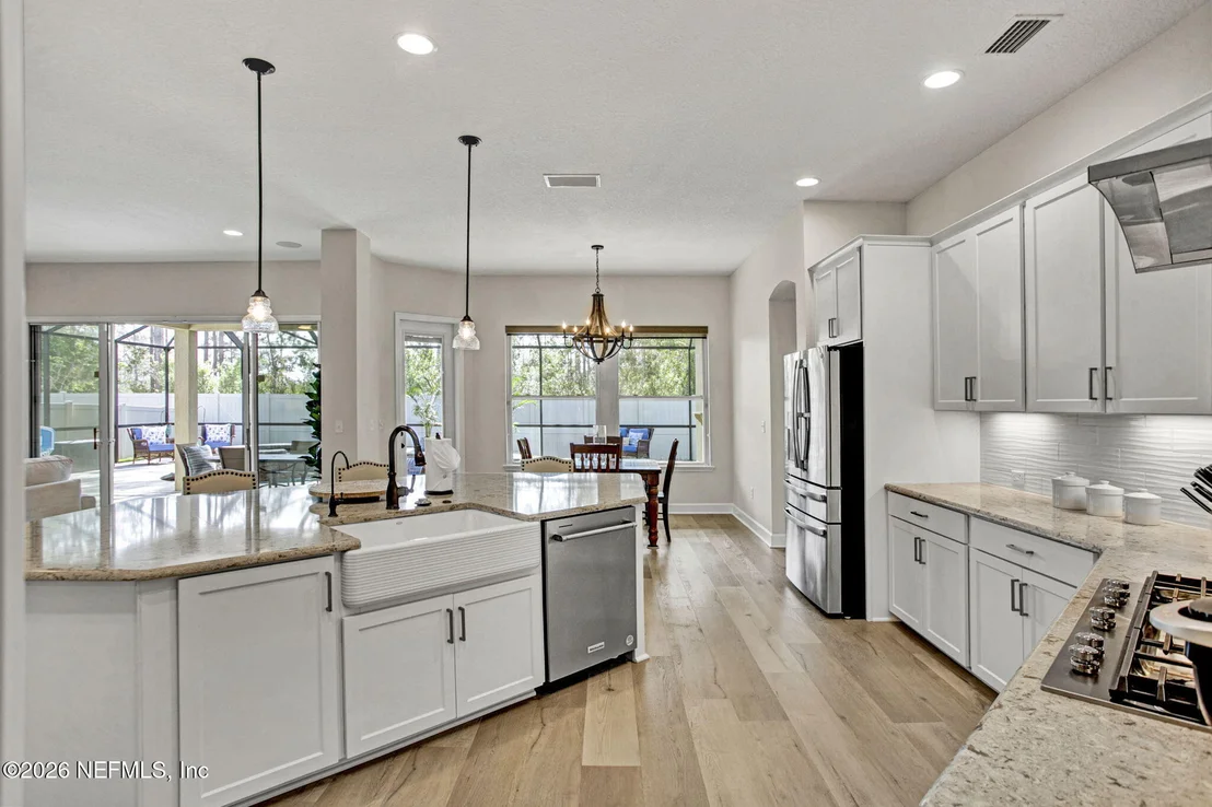 Photo of 77 MANOR Lane