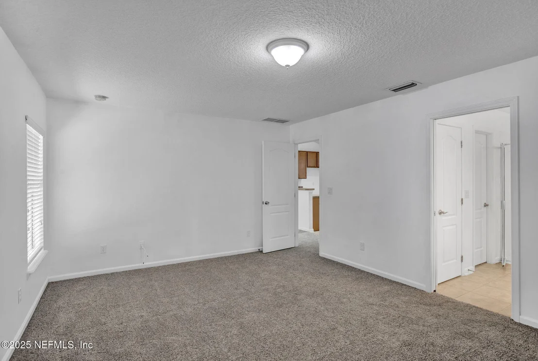 Photo of 6719 ROYAL LEAF Lane