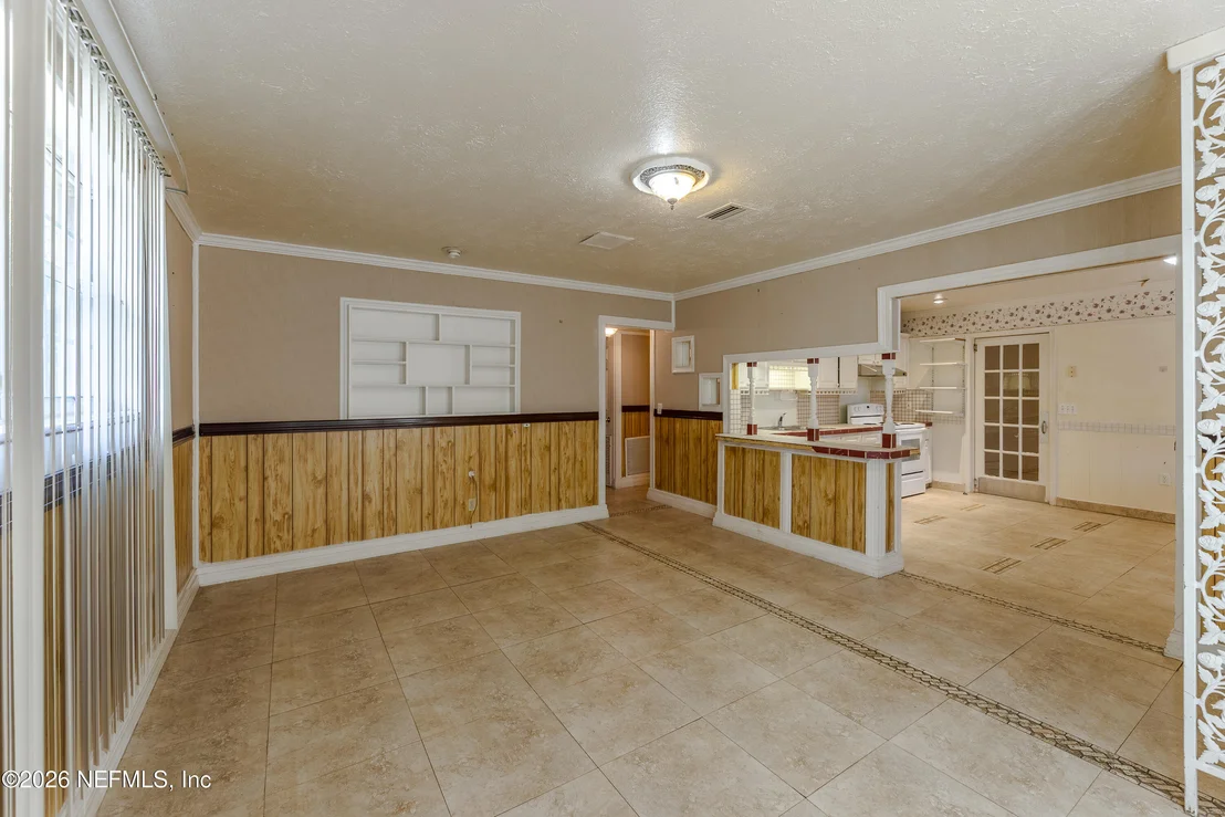 Photo of 2649 SANDRA Lane