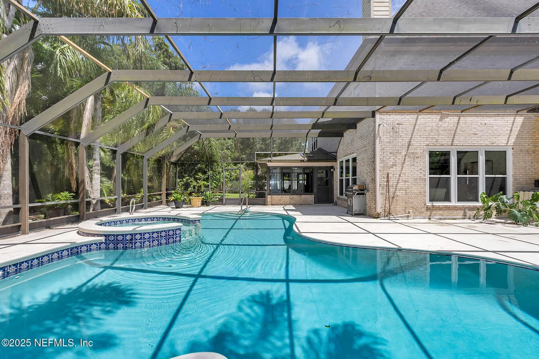 Photo of 9 FOREST VIEW Way