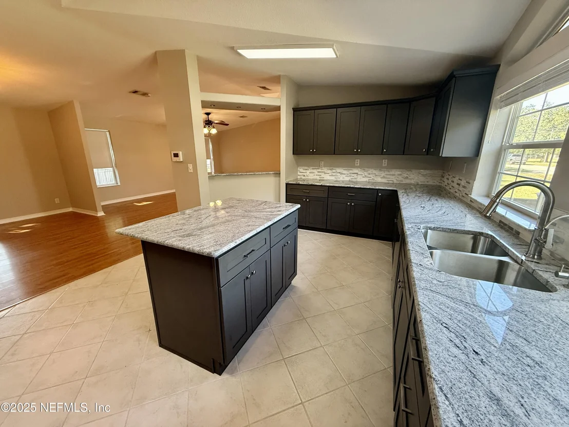 Photo of 2974 LAKESIDE VILLA Road