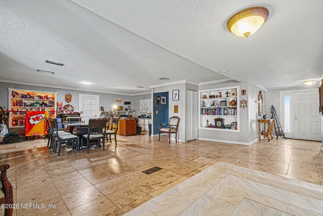 Photo of 6964 RAMOTH Drive