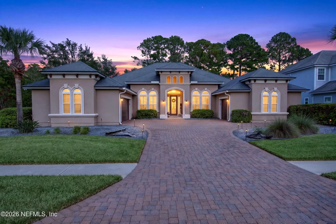 Photo of 287 VALE Drive