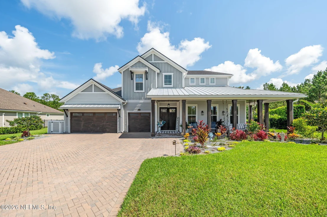 Photo of 681 GLENNEYRE Circle