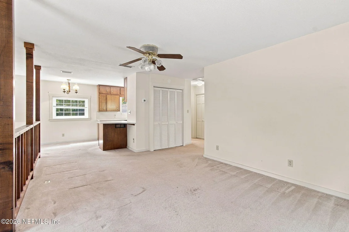 Photo of 1478 GATELY Road