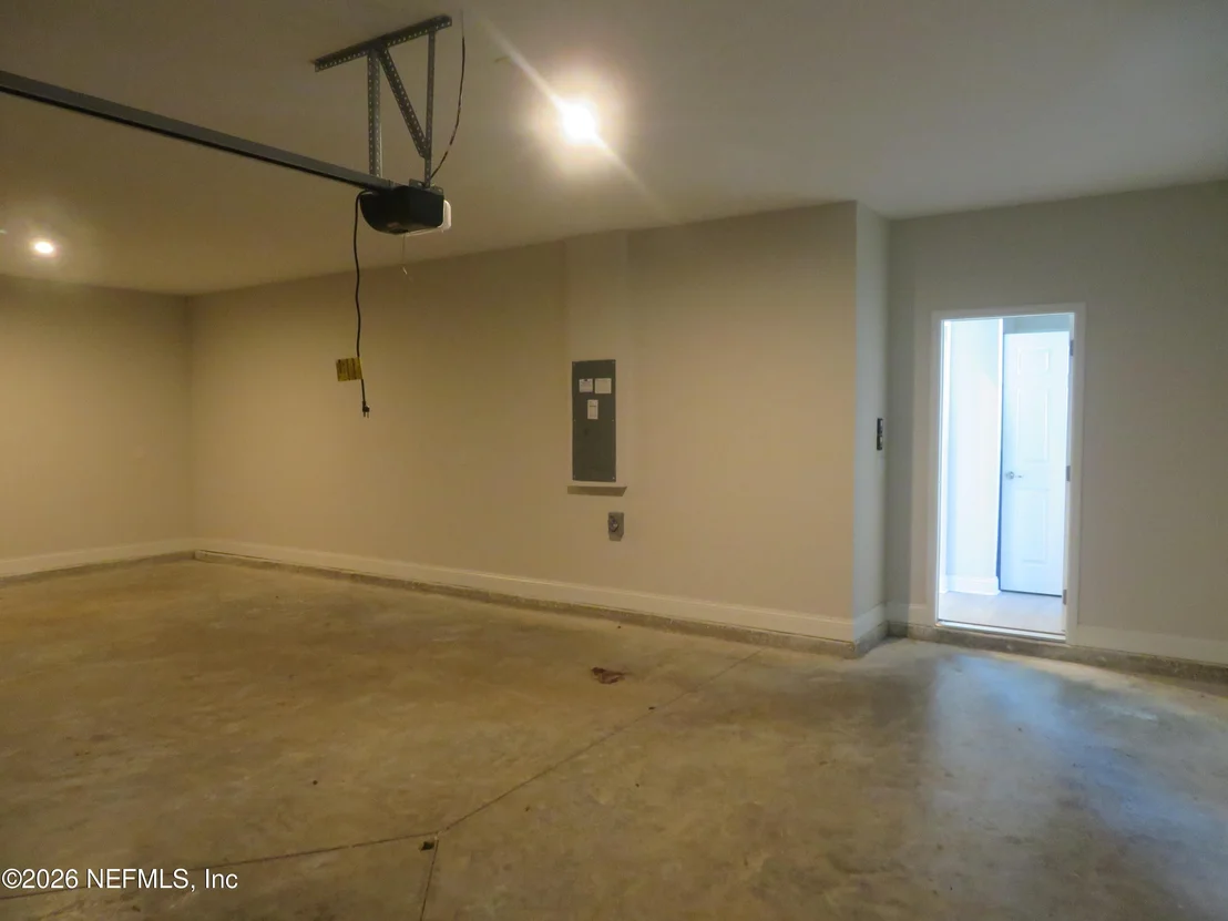 Photo of 313 MEADOW CREEK Drive