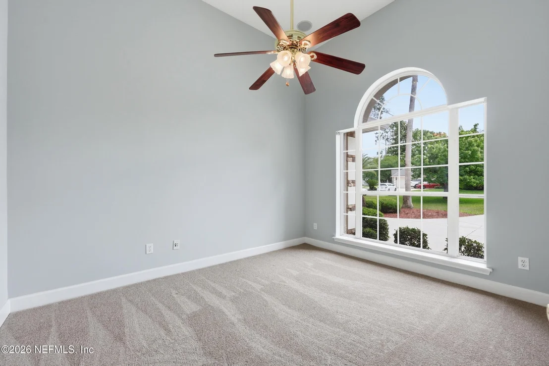 Photo of 1252 N BURGANDY Trail