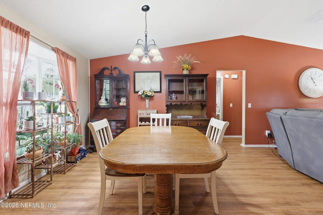 Photo of 1670 ANNE Drive