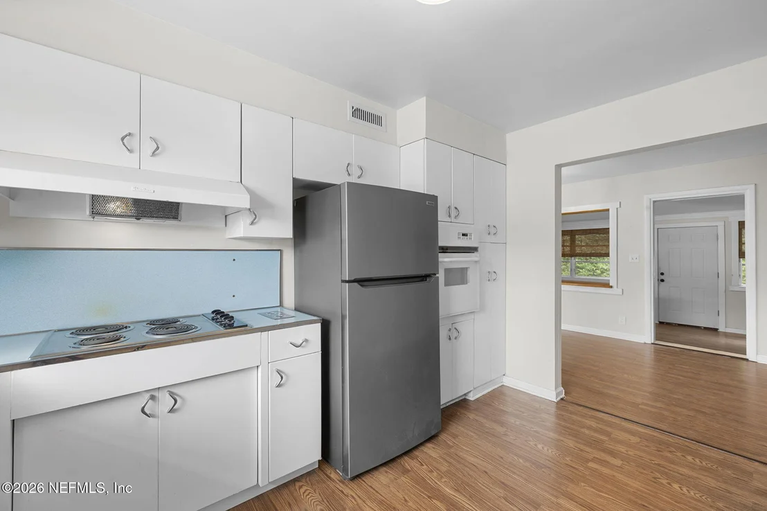 Photo of 2324 BUTTONWOOD Drive