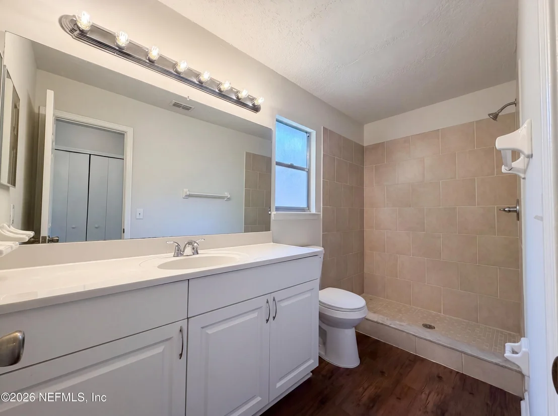 Photo of 2512 TOWNSQUARE Drive
