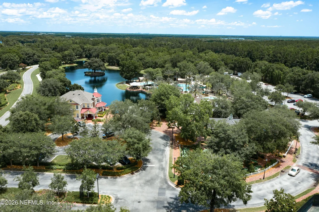 Photo of 1427 EAGLE CROSSING Drive