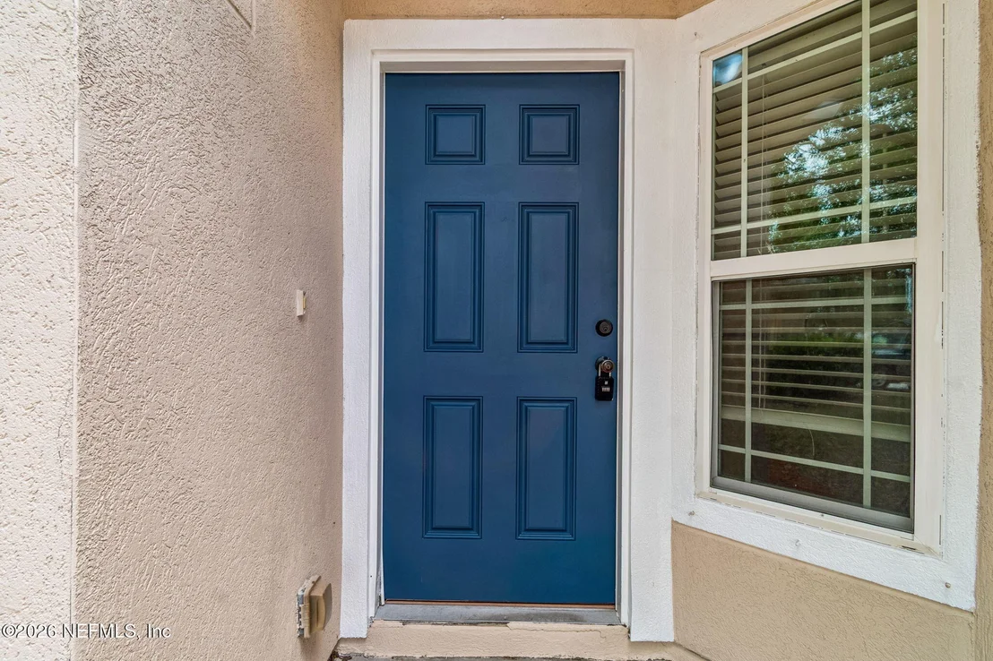 Photo of 73 S TWIN MAPLE Road