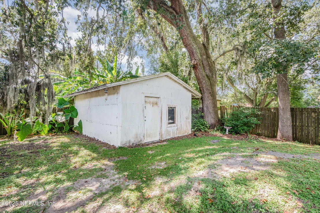 Photo of 4122 SPRINGWOOD Road