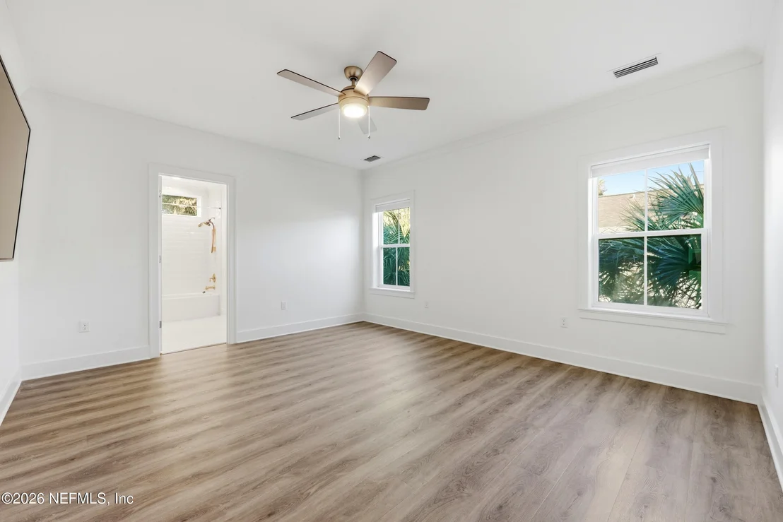 Photo of 264 OCEAN Boulevard