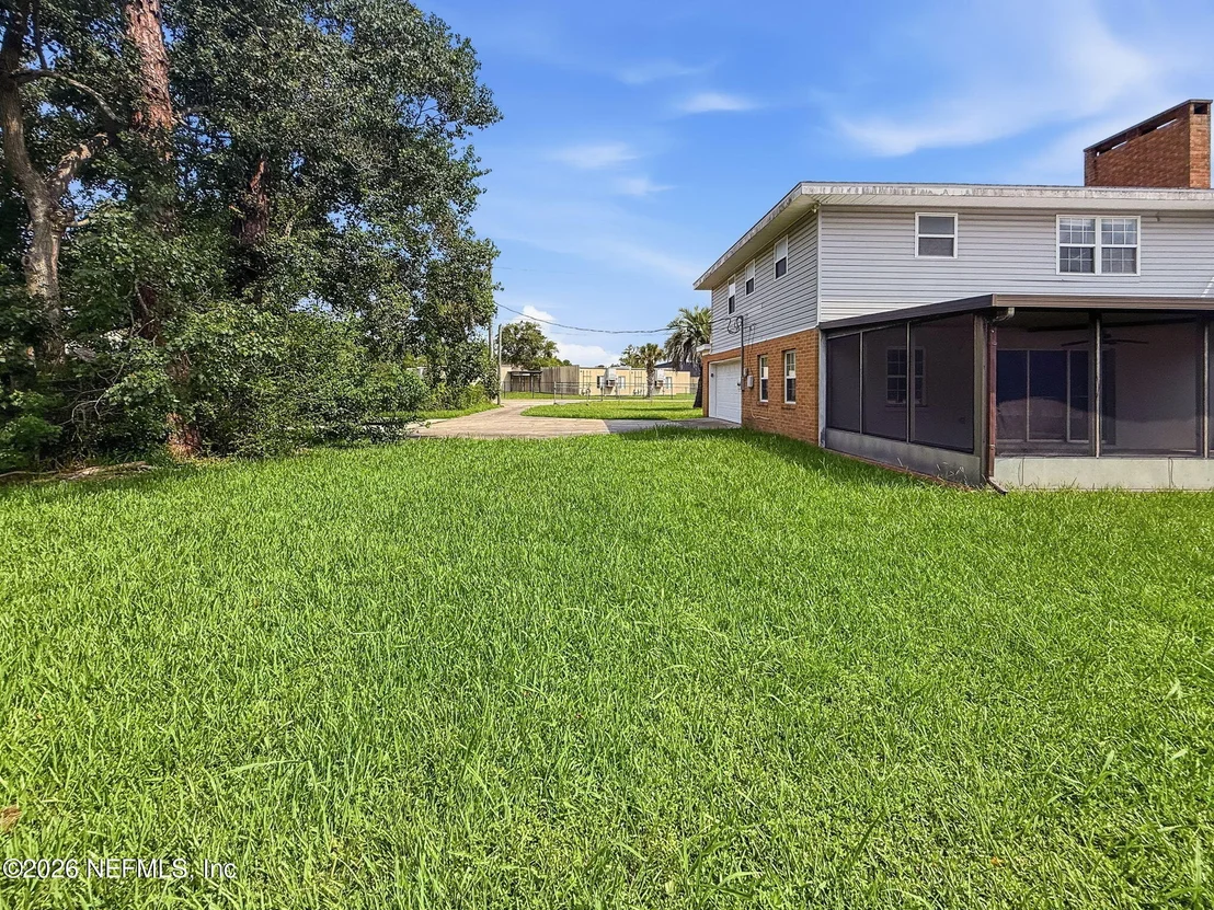 Photo of 477 DEL MONTE Drive