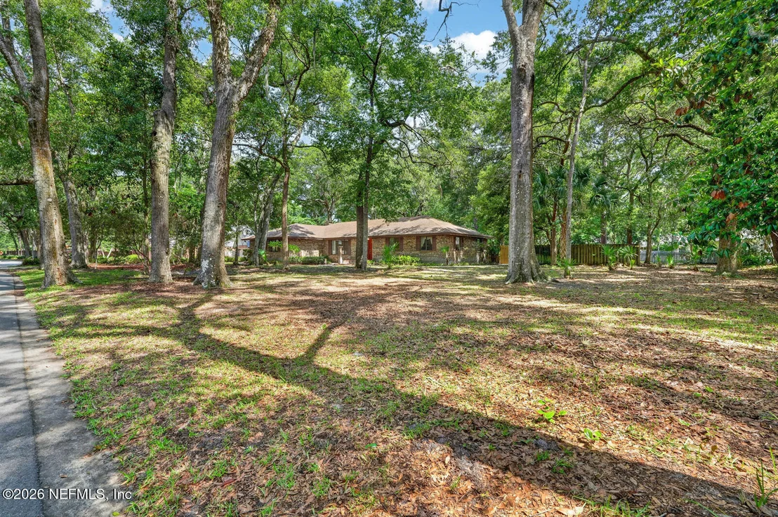 Photo of 112 CROOKED TREE Trail