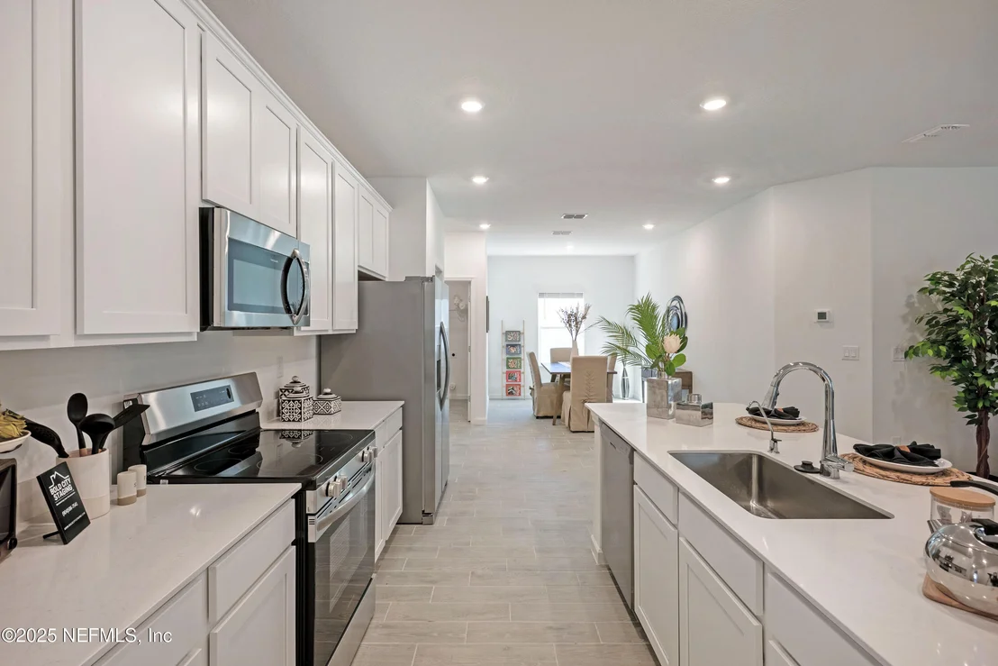 Photo of 1634 LACHLAN Circle