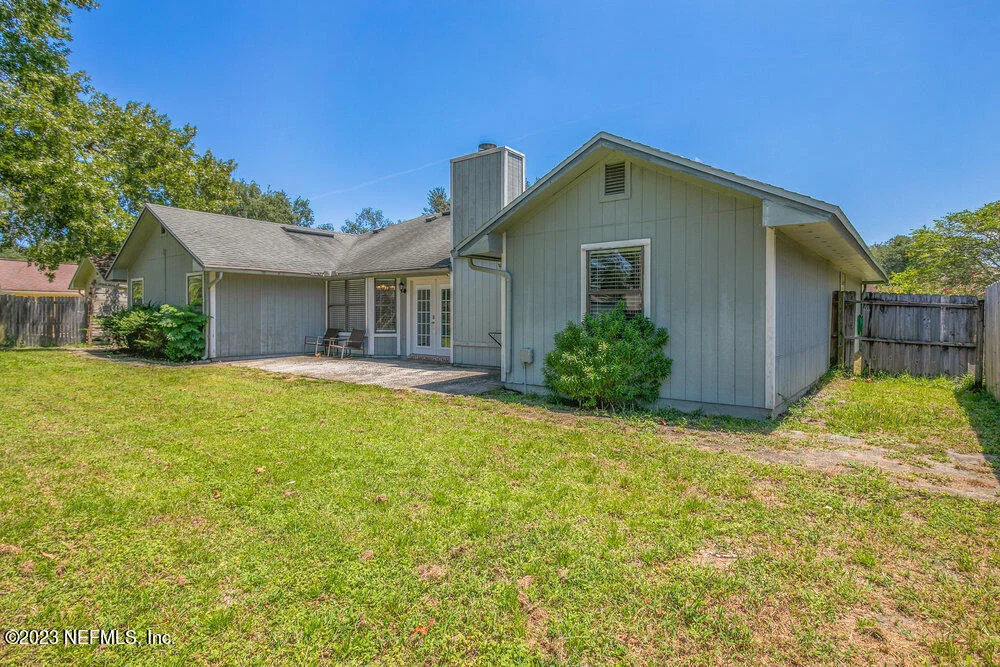 Photo of 8482 CHARLESGATE Circle W