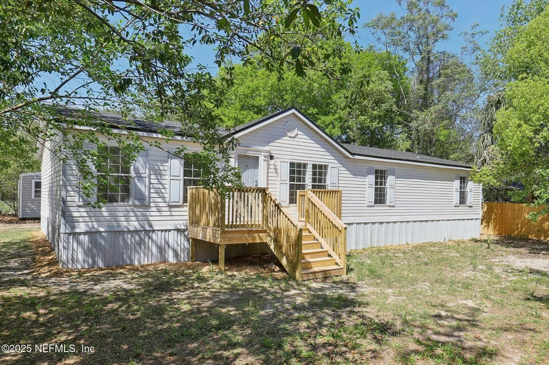 Photo of 606 JACKSON Road