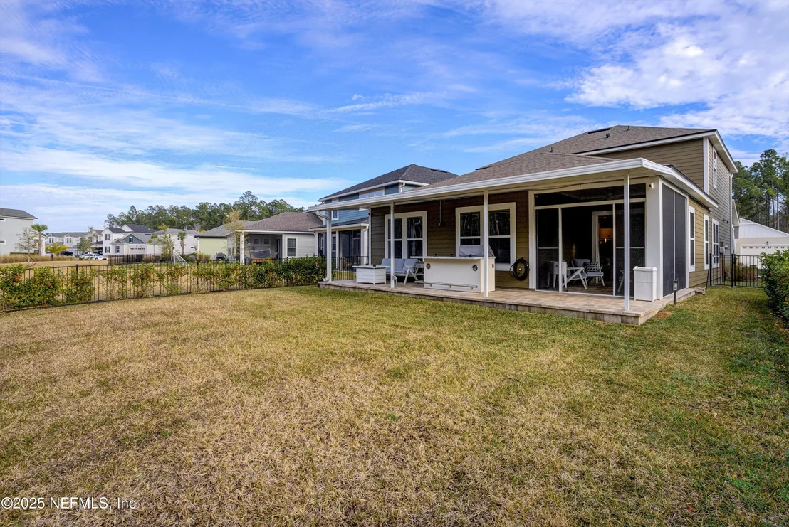 Photo of 231 SILKGRASS Place