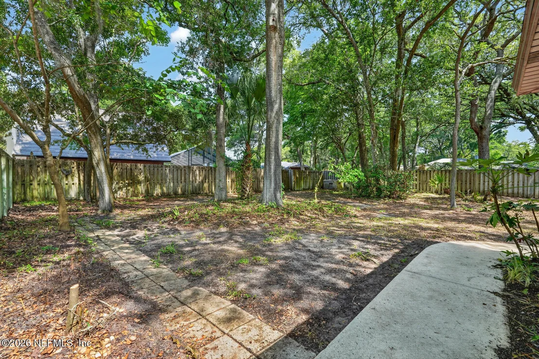 Photo of 112 CROOKED TREE Trail