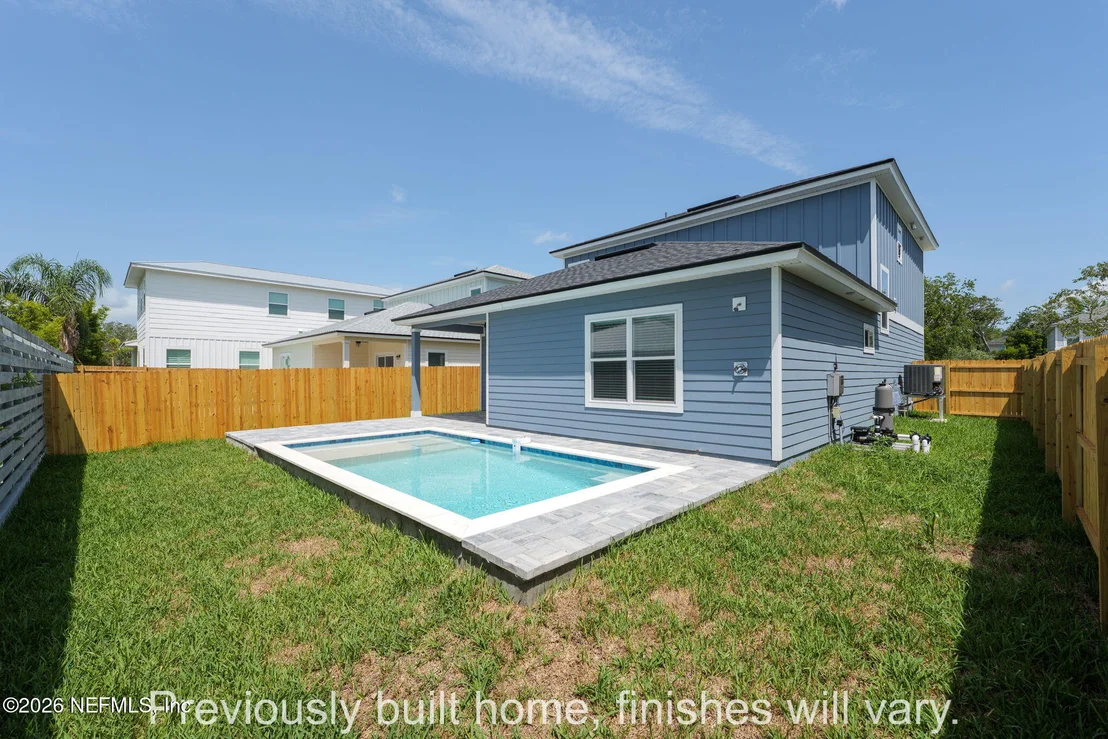Photo of 303 TWELVTH Street