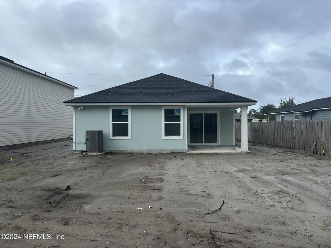 Photo of 841 AVERY Street