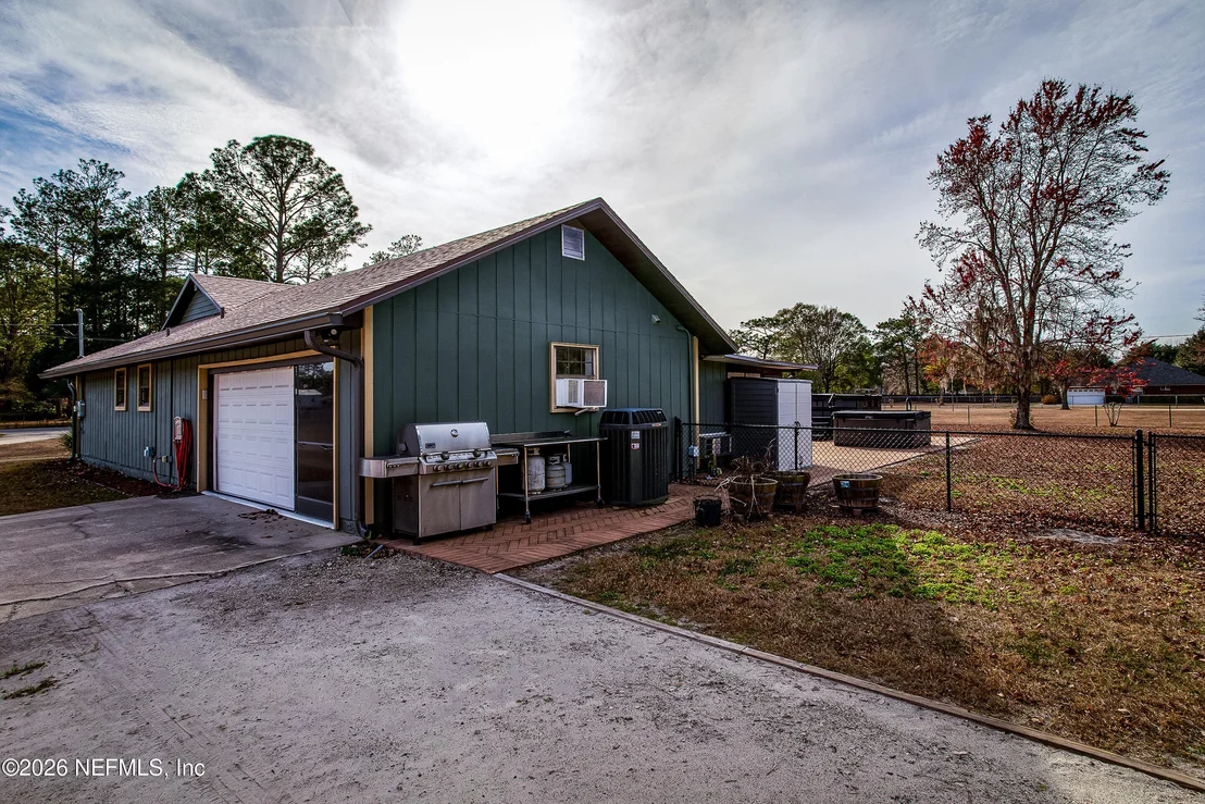 Photo of 1185 HERITAGE ESTATES